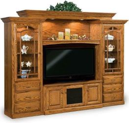 Solid Oakwood entertainment 5 piece set