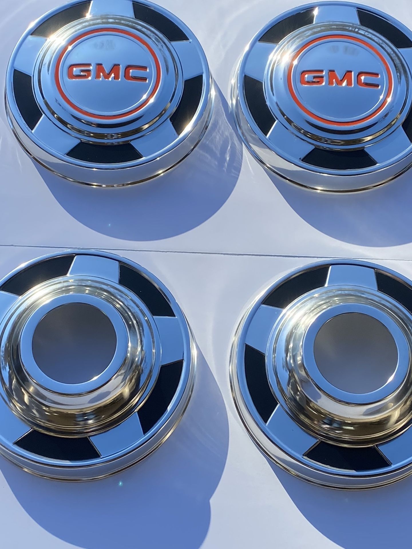 73-87 Vintage GMC Original 4x4 Dog Dish Hubcap Set