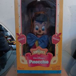 Disney CLASSICS Vintage Pinocchio 