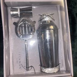 Beekman home 3 piece Bar Tool Set