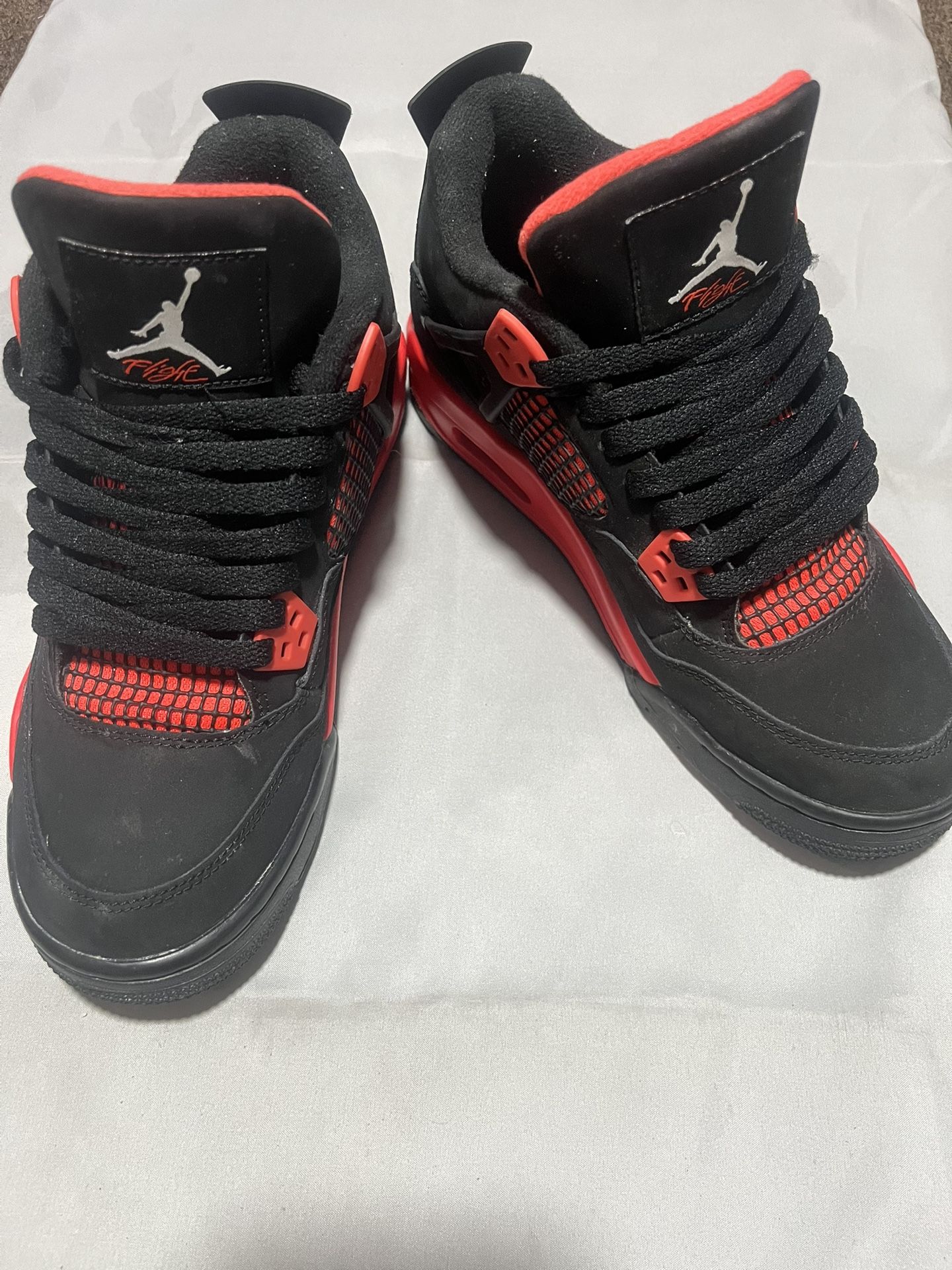 (DESC) Jordan 4 Red Thunder GS