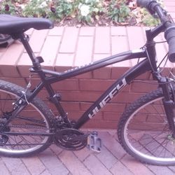 🚲 Huffy Mountain Bike – Great Condition (Needs Front Tube)
