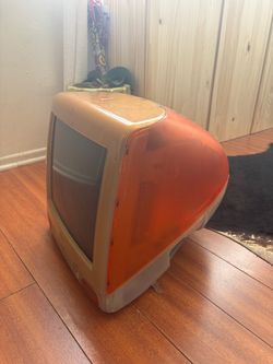 Retro iMac Computer Desktop
