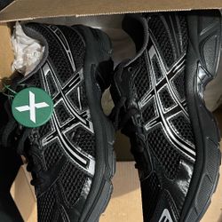 Women's ASICS NEW!!! $80