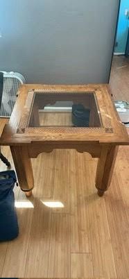 Free side table