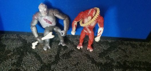 King Kong Movie Set Of 2 Figures New Condition