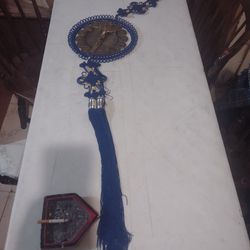 INRI Christ 14 Stations Of The Cross Brass Medallion Fully Dressed Blue 