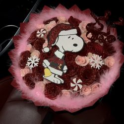 Christmas snoopy bouquet
