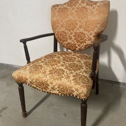 Vintage Floral Accent Chair – Beautiful Carved Wood