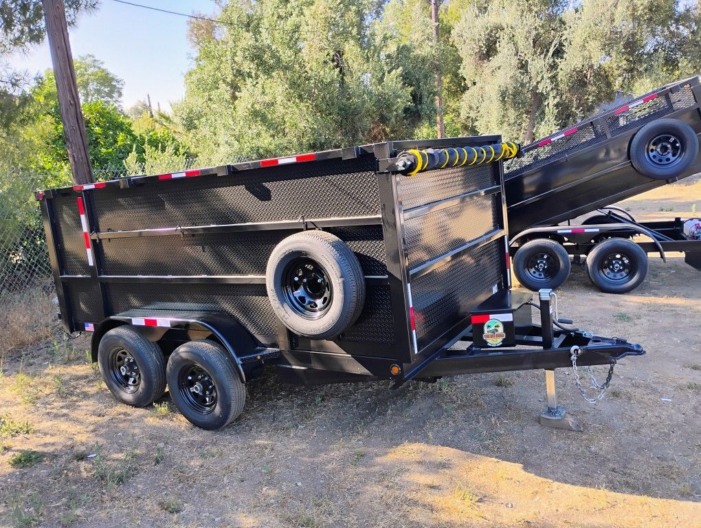 Trailas Dump Trailer
