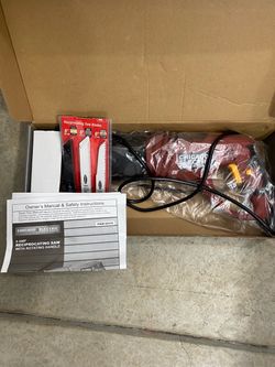 Chicago Electric Reciprocating Saw and 18 pack blades