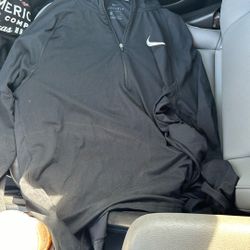 SEND OFFERS Nike Running Long Sleeve Quarter Zip 