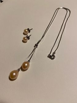 Silver Pearl Necklace and Earings
