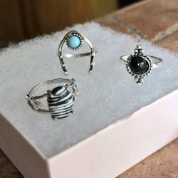 SET OF 3  MODERN STAINLESS STEEL  MIX N MATCH FOREVER WEAR  NEW SIZE 8 RINGS