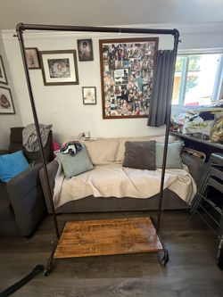 Clothes rack with wheels heavy duty