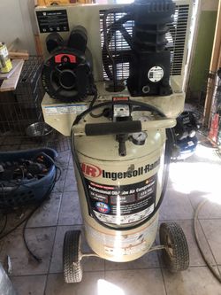 Ingersoll Rand Air Compressor 24 Gallon