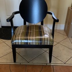 DECORATIVE WOODEN CHAIR