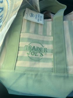trader joe’s striped bag