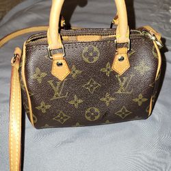 Louis Vuitton Nano Speedy Bag