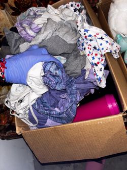 $10 box of clothes