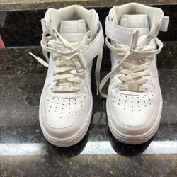 Nike shoes