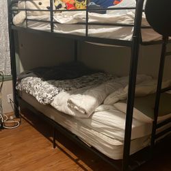 Bunk beds 