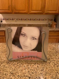 Rare Vintage 8x10 Wedding Frame Sleek Floating Double Glass Heavy Silver Wavy Stand