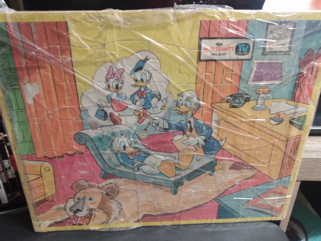 Vintage Walt Disney Donald Duck Puzzle