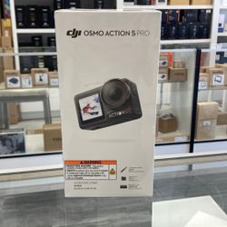 DJI Osmo Action 5 Pro Adventure Combo