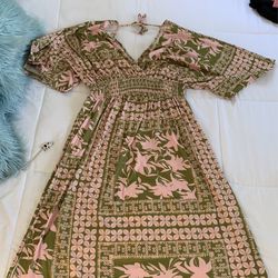 Cute Summer Dress- Never Worn! 