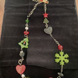 Christmas Charm Necklace 