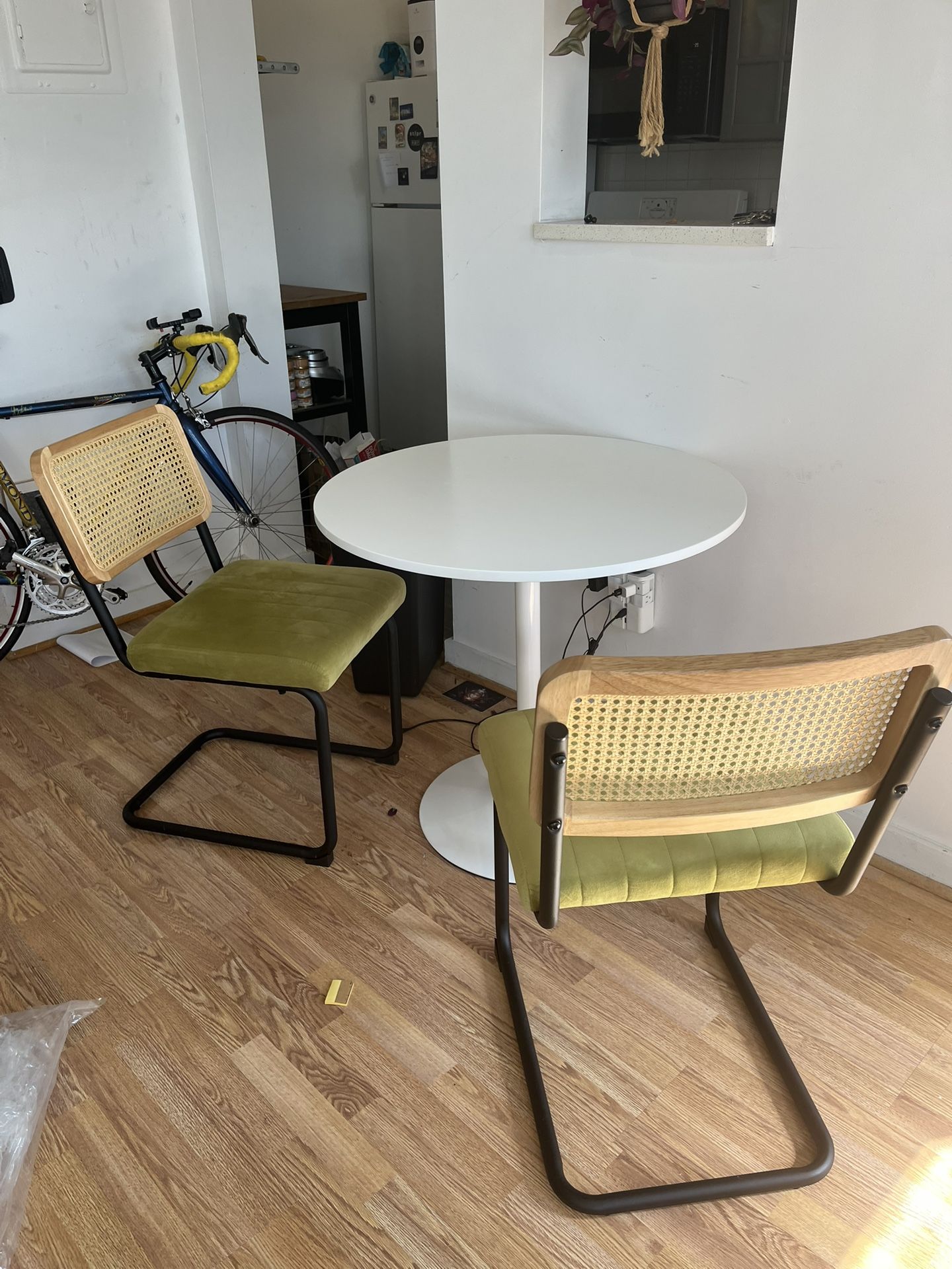 Dining Table And Chairs - Need To Sell By 9/30!!!