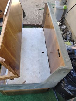 2 RV benches and table