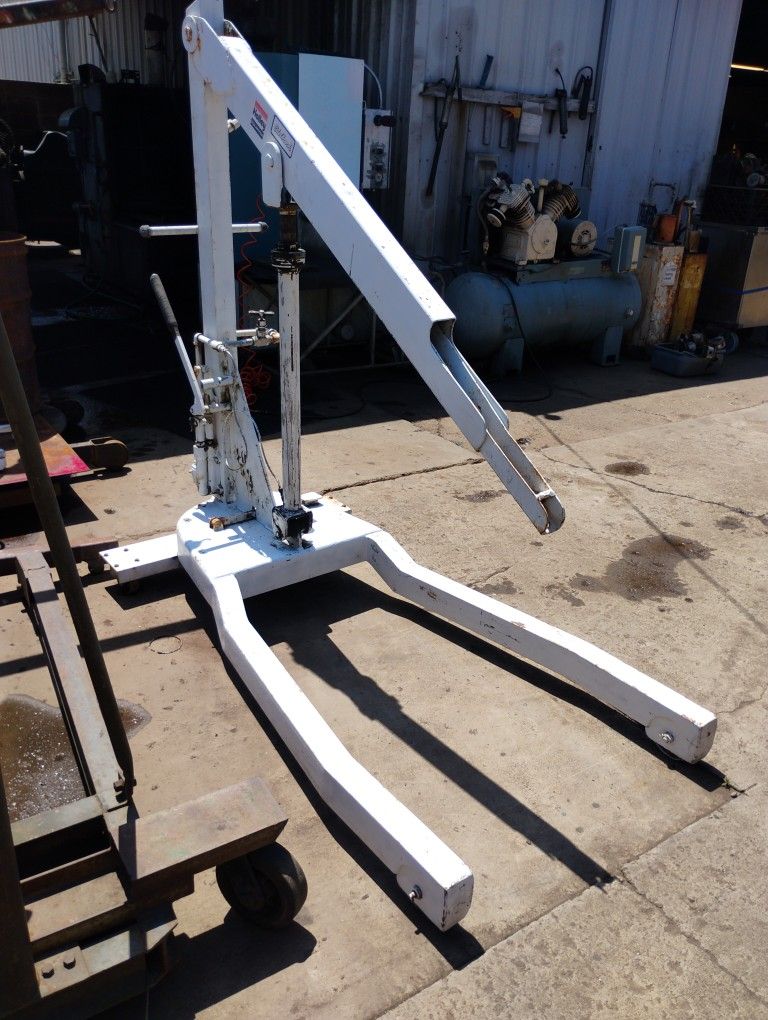Heavy Duty Hydraulic Engine Hoist
