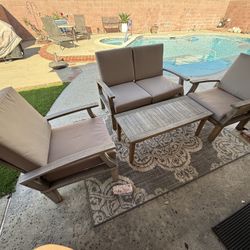 Outdoor Patio Set - 4 Piece (plus cushions included)