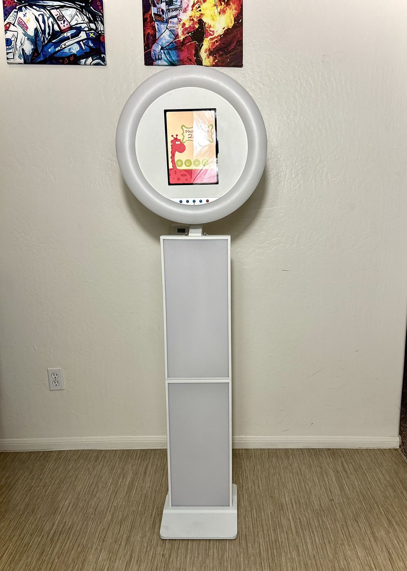 iPad Photo Booth – Ring Light Roamer + Extras | Great Condition