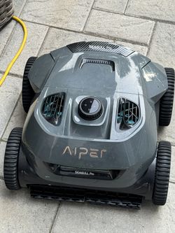Aiper Seagull Pro Robot Pool Vacuum