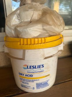 @ 12 Chlorine tablets & Dry acid adjuster for above ground pool