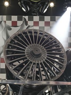 ​⚡ EUROPEAN PERFORMANCE LOOK ⚡ Elevate your VW Beetle, Audi TT, Mercedes GLA, VW CC, Audi S4, or Mercedes GLK with our 18" 5x112 collection. ✅ Finance