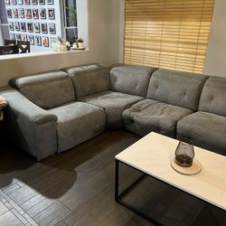 Gray Sectional Recliner Couch 