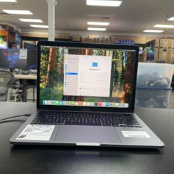 Apple MacBook Pro 13.3 Inch i7 16GB RAM 512GB SSD Space Gray SKU3971