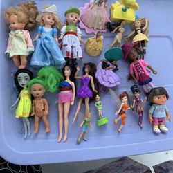 Little Dolls Lot