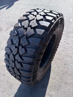 (1) Mickey Thompson Deegan 38 LT315/70R17