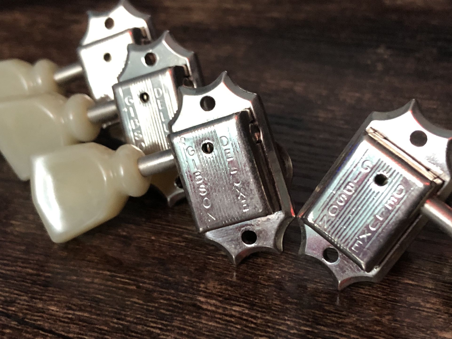 Gibson Deluxe Tuner Keys