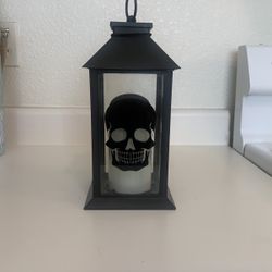 Skeleton Lantern