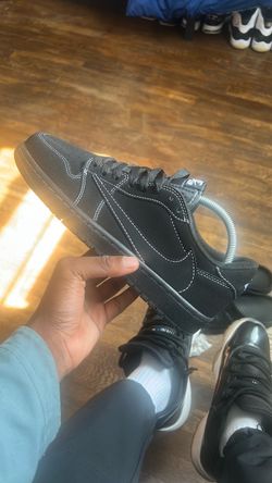 Travis Scott black phantom