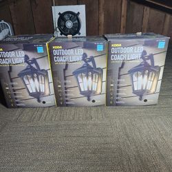 Koda Exterior Coach Lights New