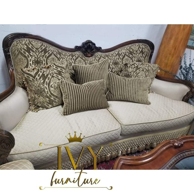 Aico By Michael Amini Chateau Beauvais Sofa.. Livingroom.  Please Check Our Profile 