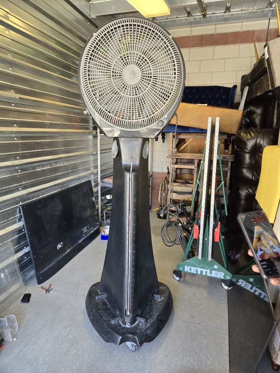 Tornado Reservoir 26 Gallon Misting Fan in Gray
