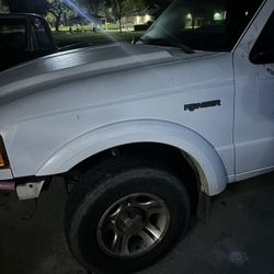 2002 Ford Ranger Edge Front Fenders